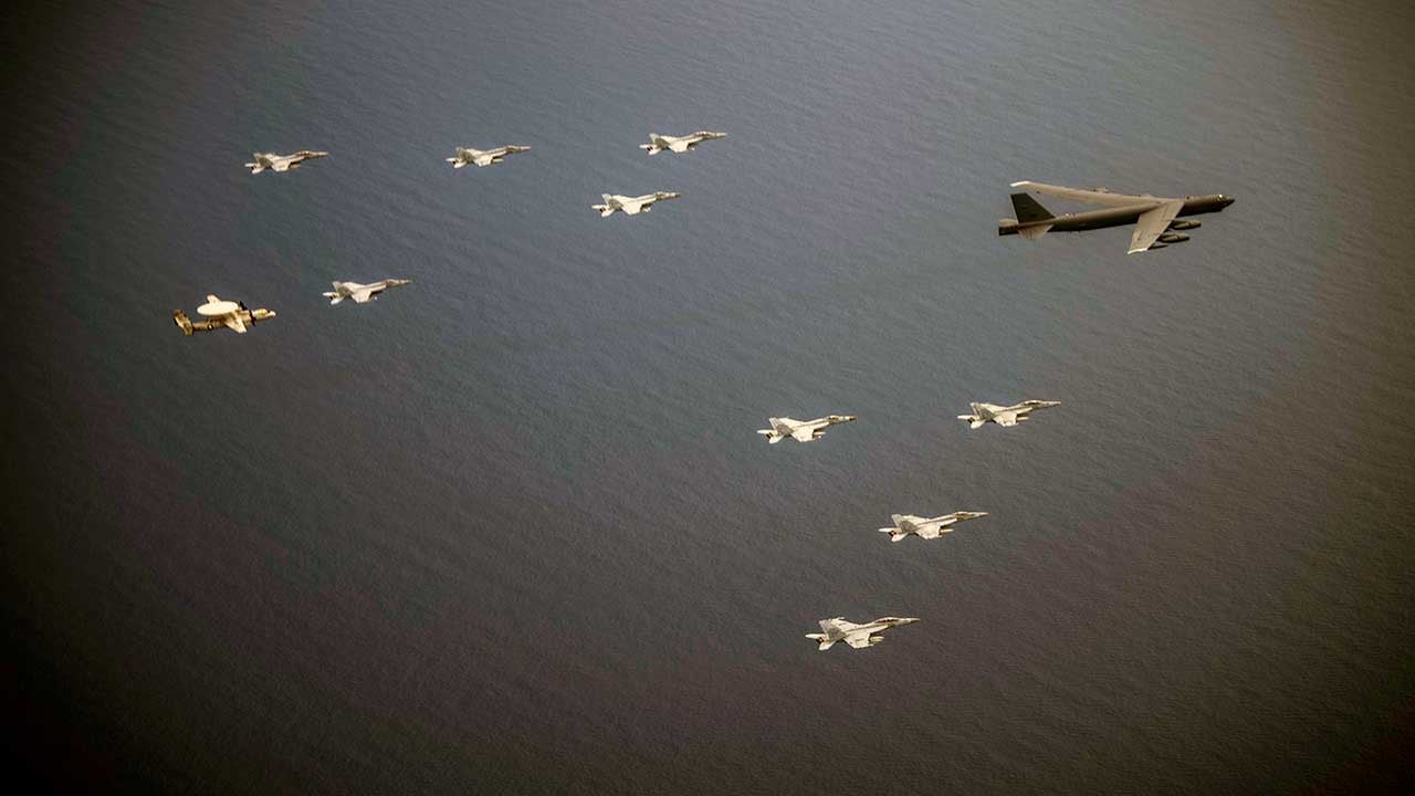 Foto - Askeri uzman cevapladı! ABD sadece hava saldırıları ile başarılı olur mu? 