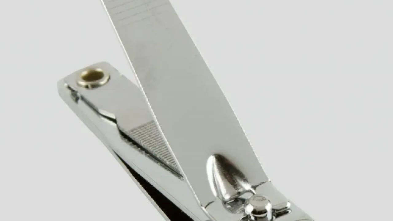 Foto - Asla aklınıza gelmez: Tırnak makaslarındaki delik ne işe yarıyor? 