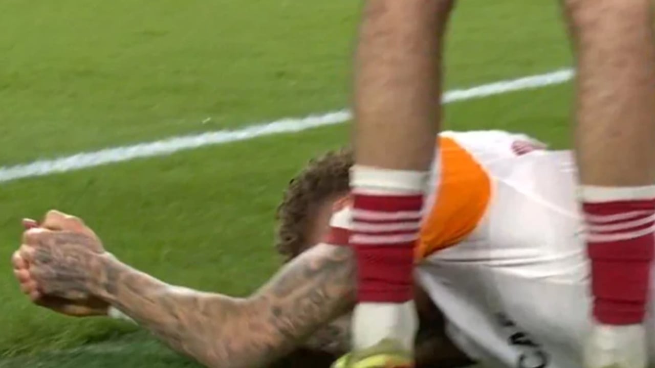 Foto - Aslan’a İngiltere’de çifte darbe! Galatasaray’da iki kritik sakatlık! Acil operasyon