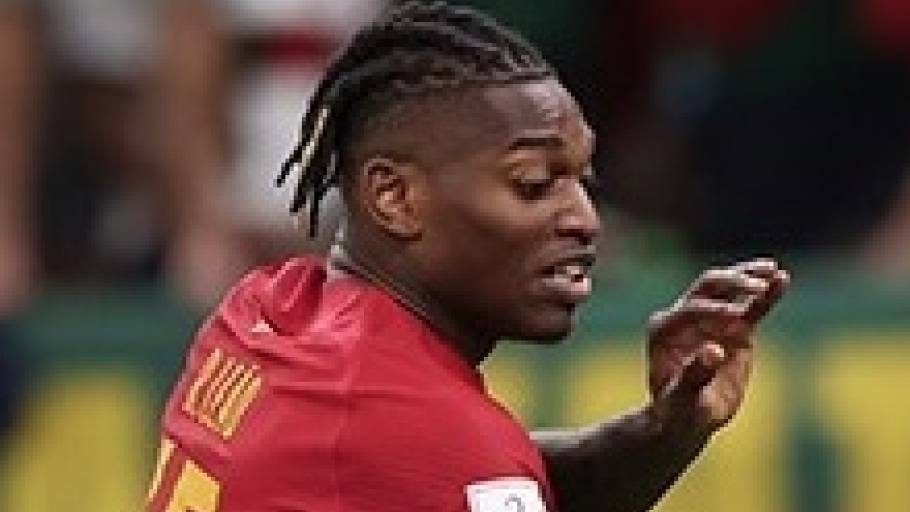 Foto - Aslan'ın gözdesi Leao'dan ilginç sözler: Düşüneceğim