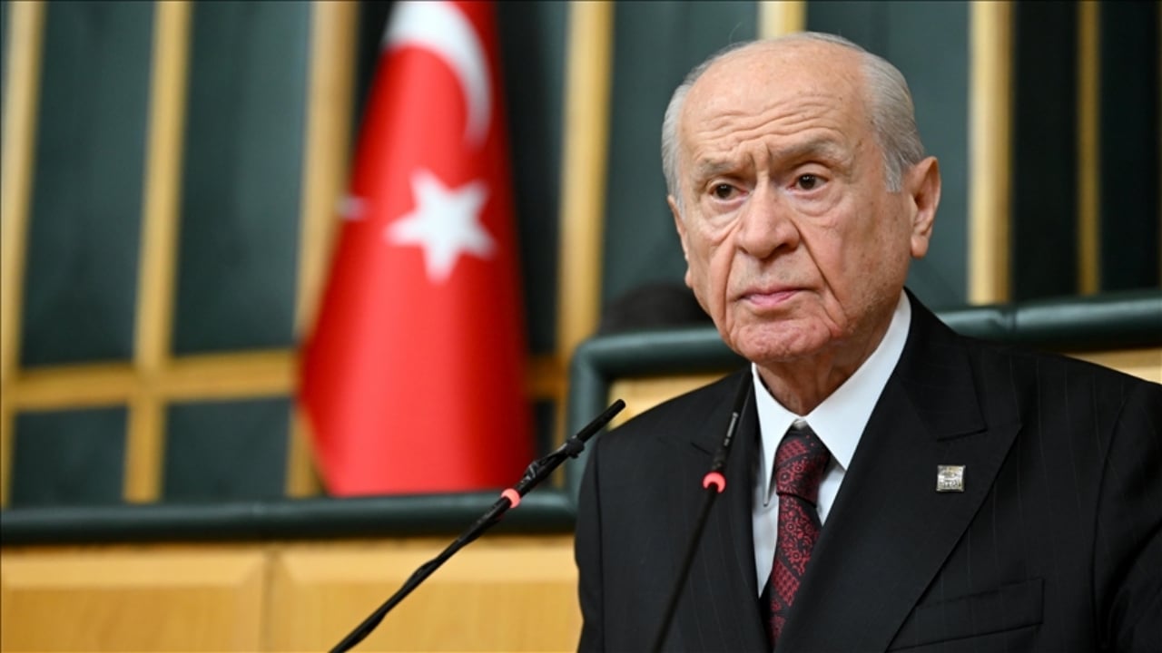Foto - Aslında ne demek istedi? Bahçeli’den İran’daki Türklere "traktör" şifreli mesaj mı? 