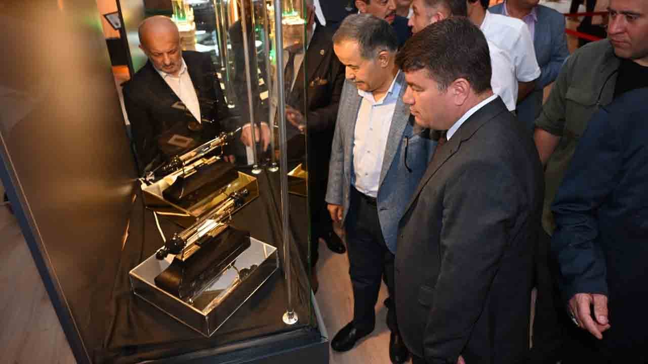 Foto - Asr-ı saadet Aksaray'da: Kutsal Emanetler Sergisi’ne yoğun ilgi