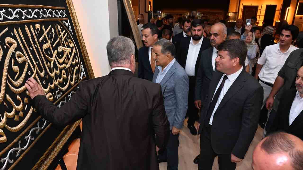 Foto - Asr-ı saadet Aksaray'da: Kutsal Emanetler Sergisi’ne yoğun ilgi