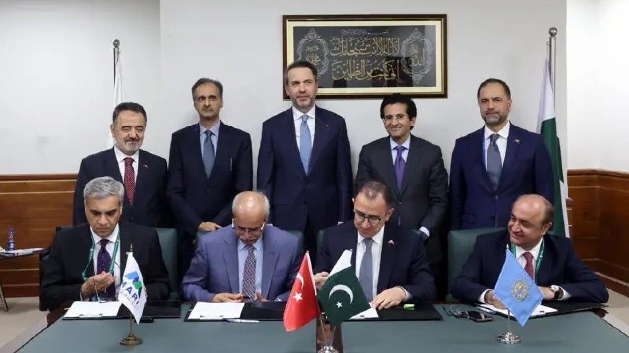 Foto - Asya ülkesi tarihi gelişmeyi dünyaya duyurdu: Petrol ve doğalgaz için Türkiye'yi bekliyoruz