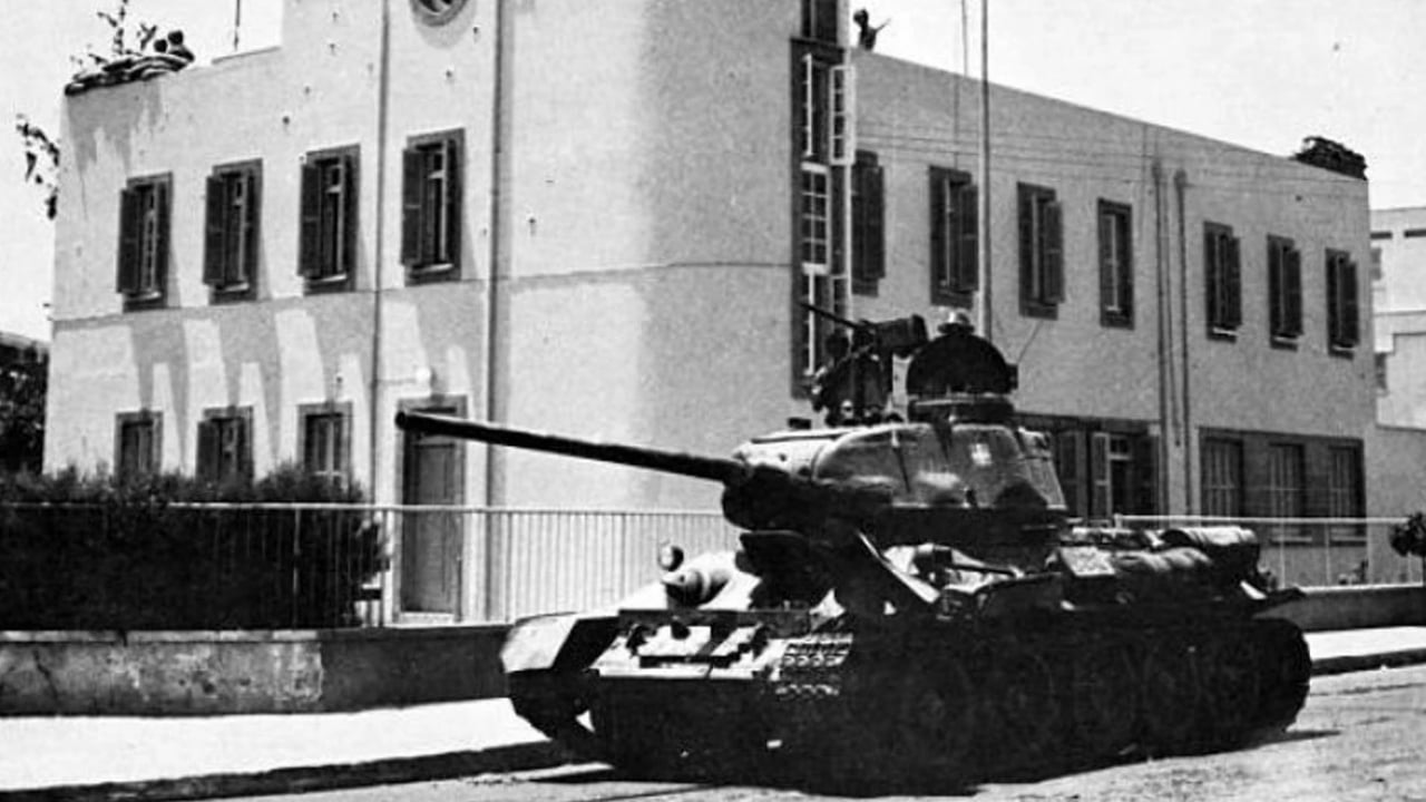 Foto - Atak’tan 15 Temmuz 1974 analizi: 15 Temmuz 1974 Darbesi, Kıbrıs Türkünü yok etme planının son perdesiydi