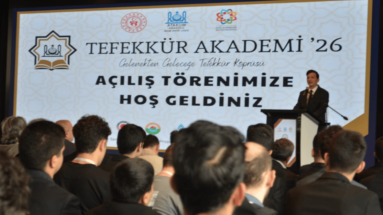 Foto - Atakum’da İslami İlimler Zirvesi: 'Tefekkür Akademi' Büyük Bir Başarıyla Tamamlandı