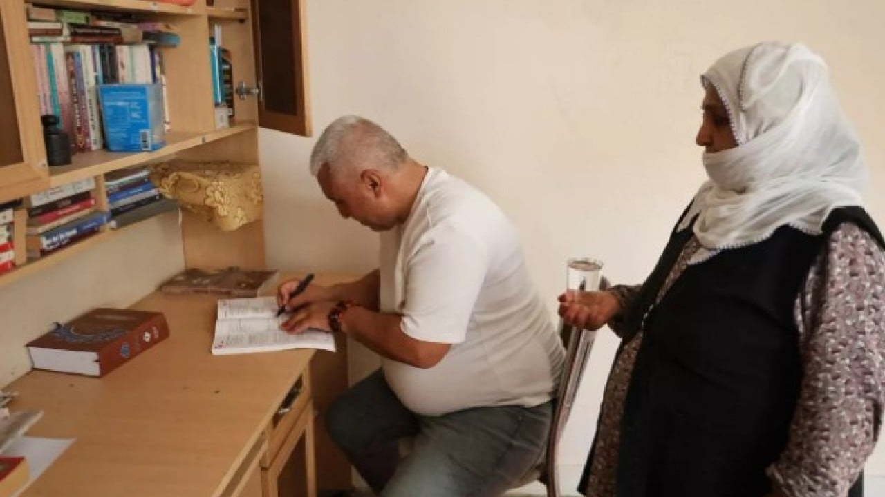 Foto - 14 yıl KPSS'ye girdi: Sonuca annesi bile inanamadı!