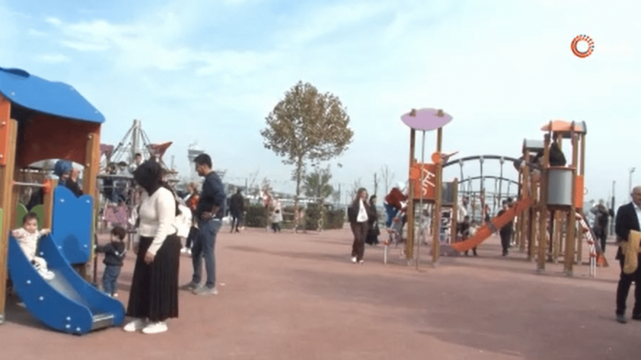 Foto - Vatandaş akın etti: Türkiye'nin en büyük millet bahçesinde ilk gün coşkusu