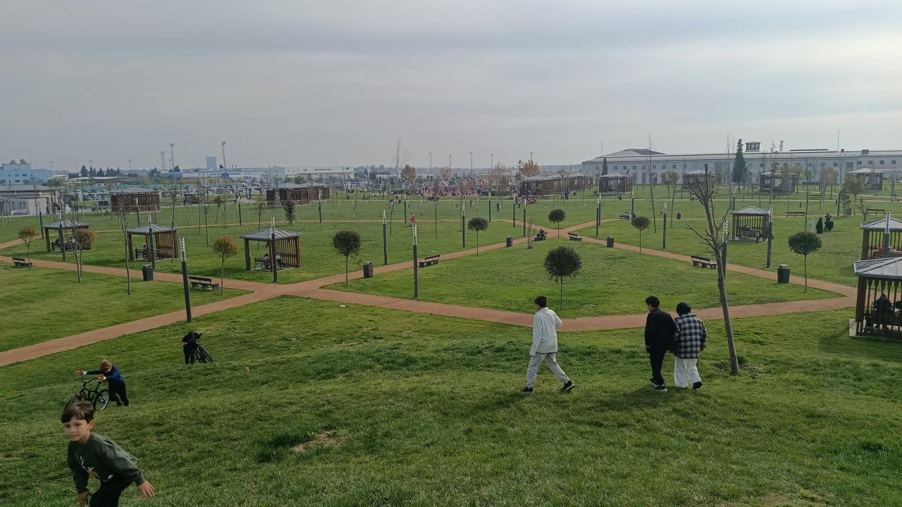 Foto - Vatandaş akın etti: Türkiye'nin en büyük millet bahçesinde ilk gün coşkusu