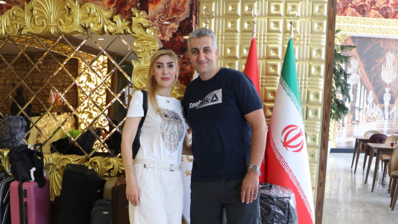 Foto - Ateşkes sonrası bölge hareketlendi! Van'a iranlı turist akını