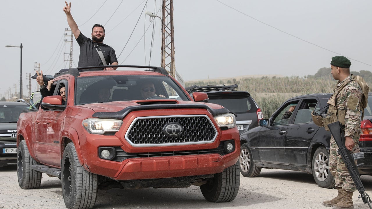 Foto - Ateşkes sonrası dönüş başladı! On binlerce Lübnanlı güneydeki evlerine dönüyor