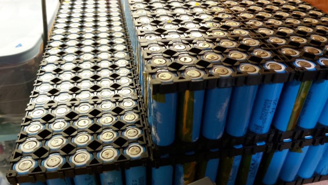 Foto - ATM teklifi ilan edildi: Teklif ardından hisseleri bir anda yükseldi! Piyasada ortalık karıştı