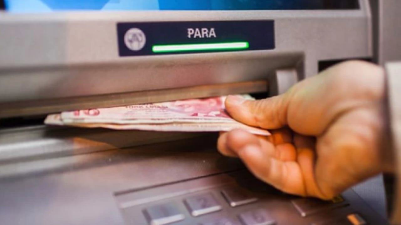 Foto - ATM ya da mobilde EFT veya havale yapanlar dikkat: Yeni düzenleme bugün başladı! Eksik bilgi verenin vay haline