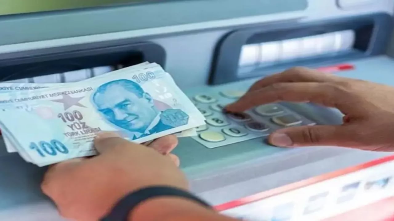 ATM’lerde yeni dönem 1 Ocak’ta başlıyor! Hesabınız şak diye dondurulursa hiç mi hiç şaşırmayın