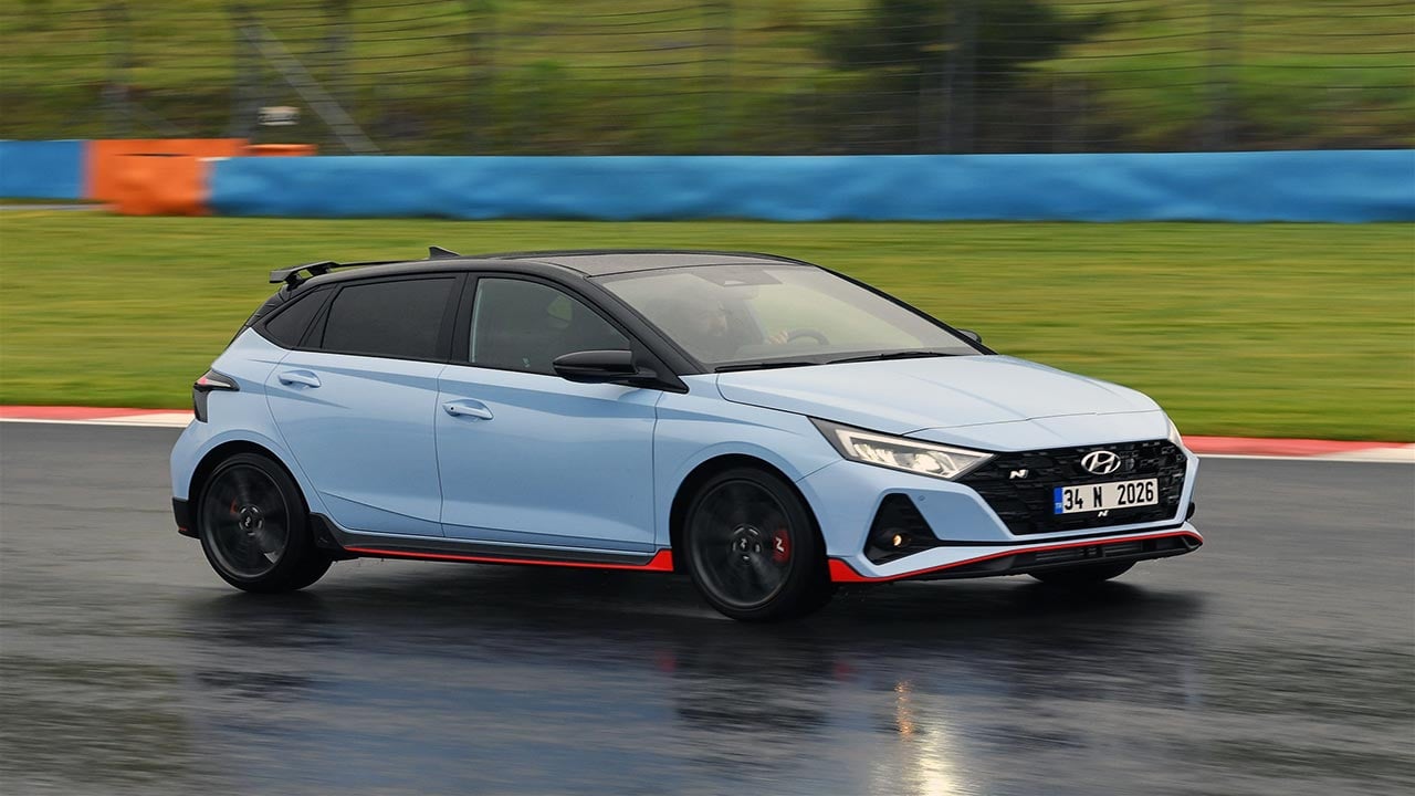 Foto - Avrupa devleri daha da zorlanacak! Otomobil devi çıtayı yükseltti