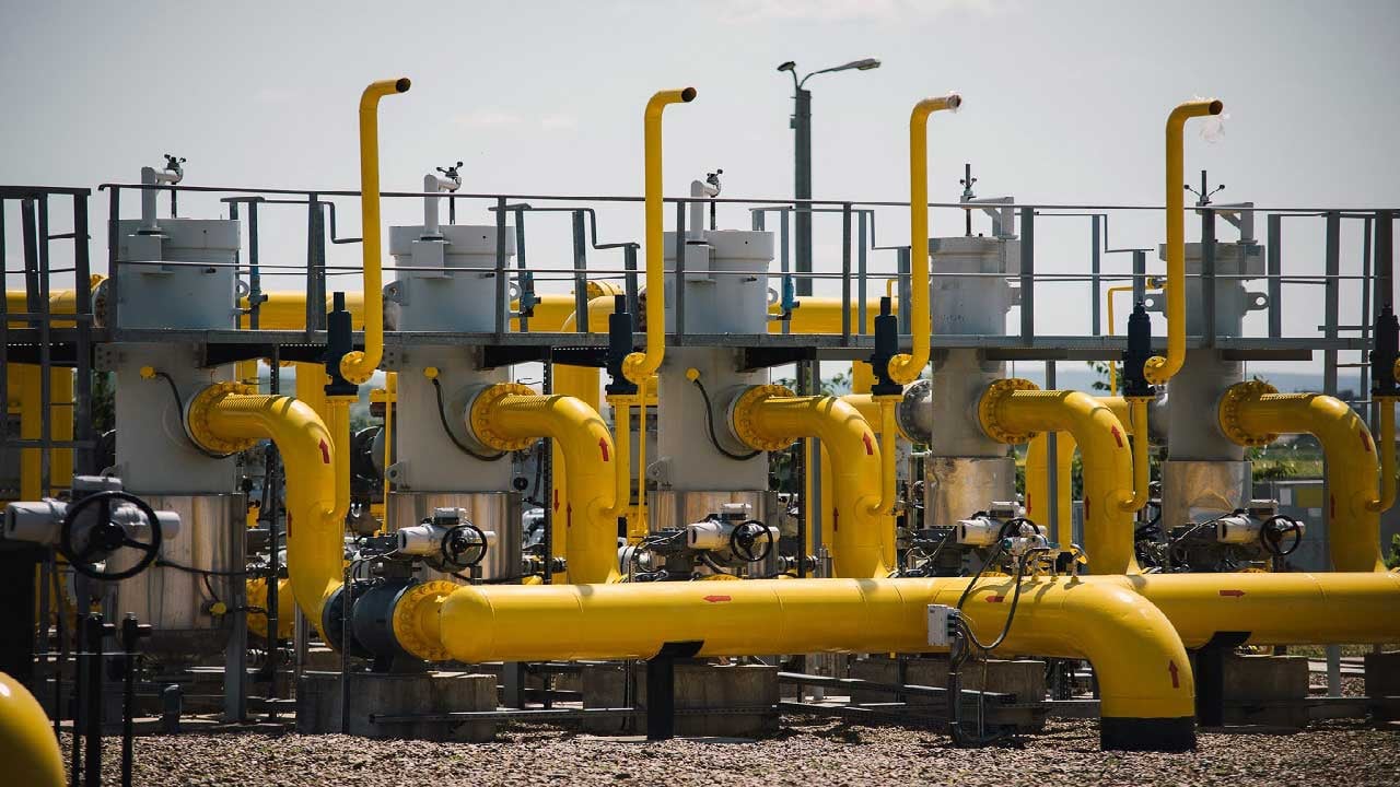 Foto - Avrupa Hâlâ Rusya'nın Savaş Makinesini Besliyor! Atıp tutmaları göstermelik mi?