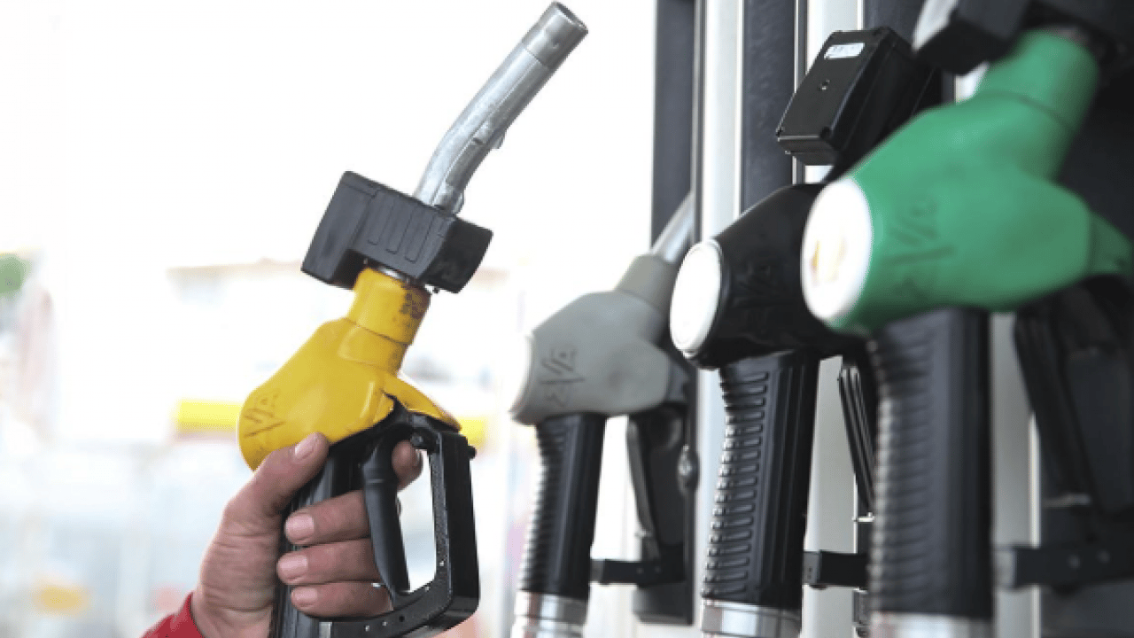 Avrupa kontak kapatıyor: Savaşın faturası pompalara yansıdı