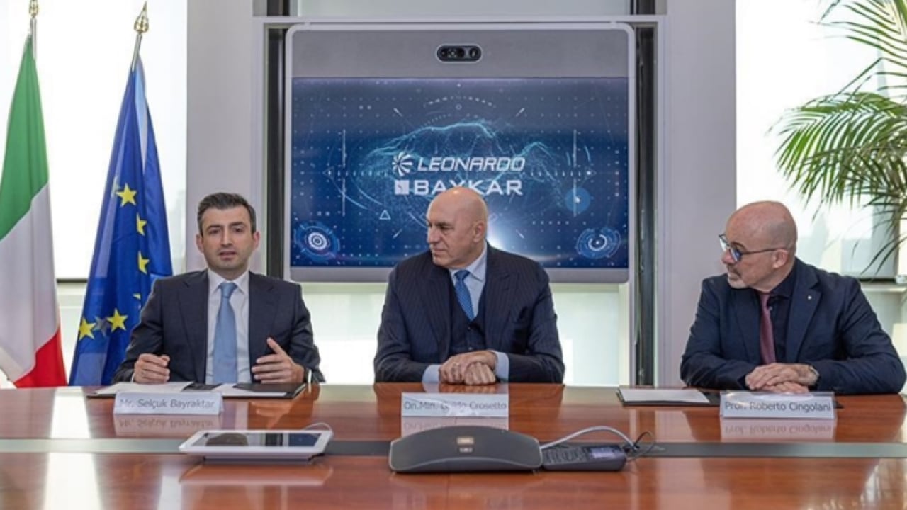 Foto - Avrupa savunması Türklerin işgalinde manşeti ile kıskançlıkta tavan yaptılar! 