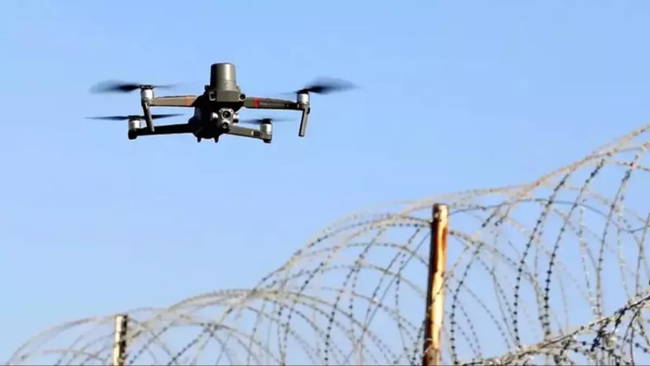 Foto - Avrupa ülkesi alarmda! Gizemli drone’lar NATO’nun askeri üssünü hedef aldı