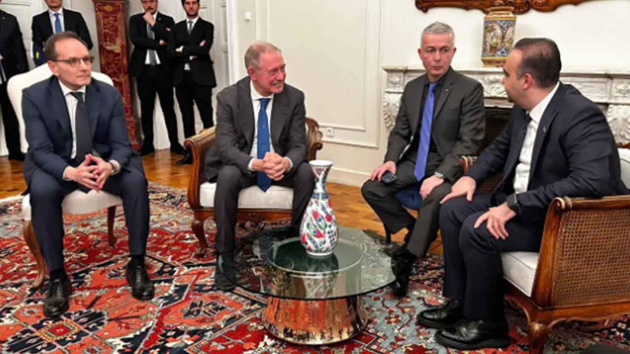 Foto - Avrupa ülkesi Baykar'la yaptıkları büyük anlaşmayı duyurdu: El sıkıştık en büyük güç olacağız