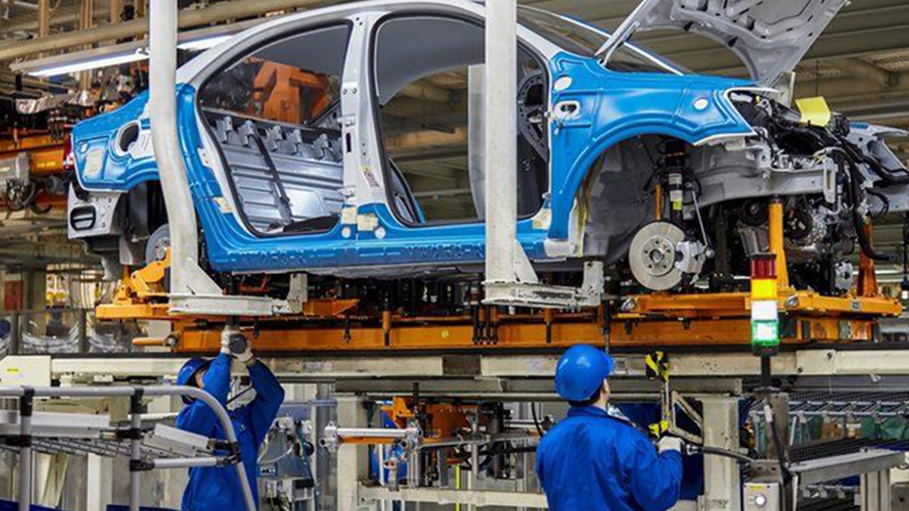 Foto - Avrupa yavaşladı Türkiye hâlâ kilit oyuncu! Otomotivde 7.7 milyar dolarlık açık yeni yatırımları zorunlu kılıyor!