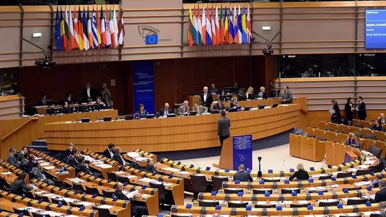 Foto - Avrupa'da 100 milyar dolarlık yeni sistem! Askeri hareketlilik sistemi: Askeri Schengen paketi... AB İlan etti 