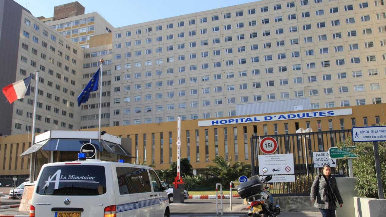 Foto - Avrupa’ya kapak atmak isteyenlere duyurulur! Fransa hastanelerinde bir kriz daha patlak verdi