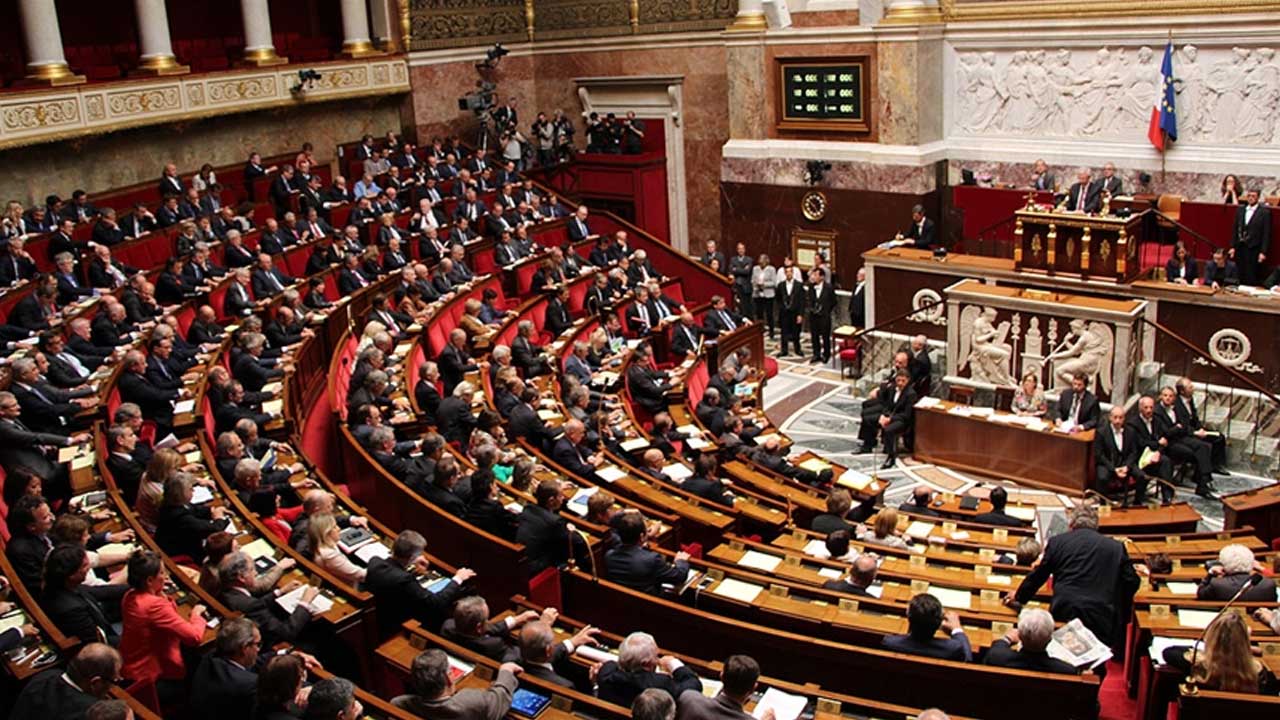 Foto - Avrupa’ya kapak atmak isteyenlere duyurulur! Fransa hastanelerinde bir kriz daha patlak verdi