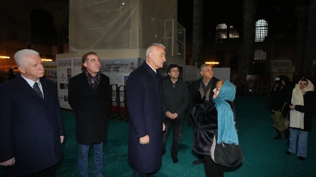 Foto - Ayasofya-i Kebir Camii ile Sultanahmet Camii’nde yürütülen restorasyon tüm hızıyla devam ediyor...