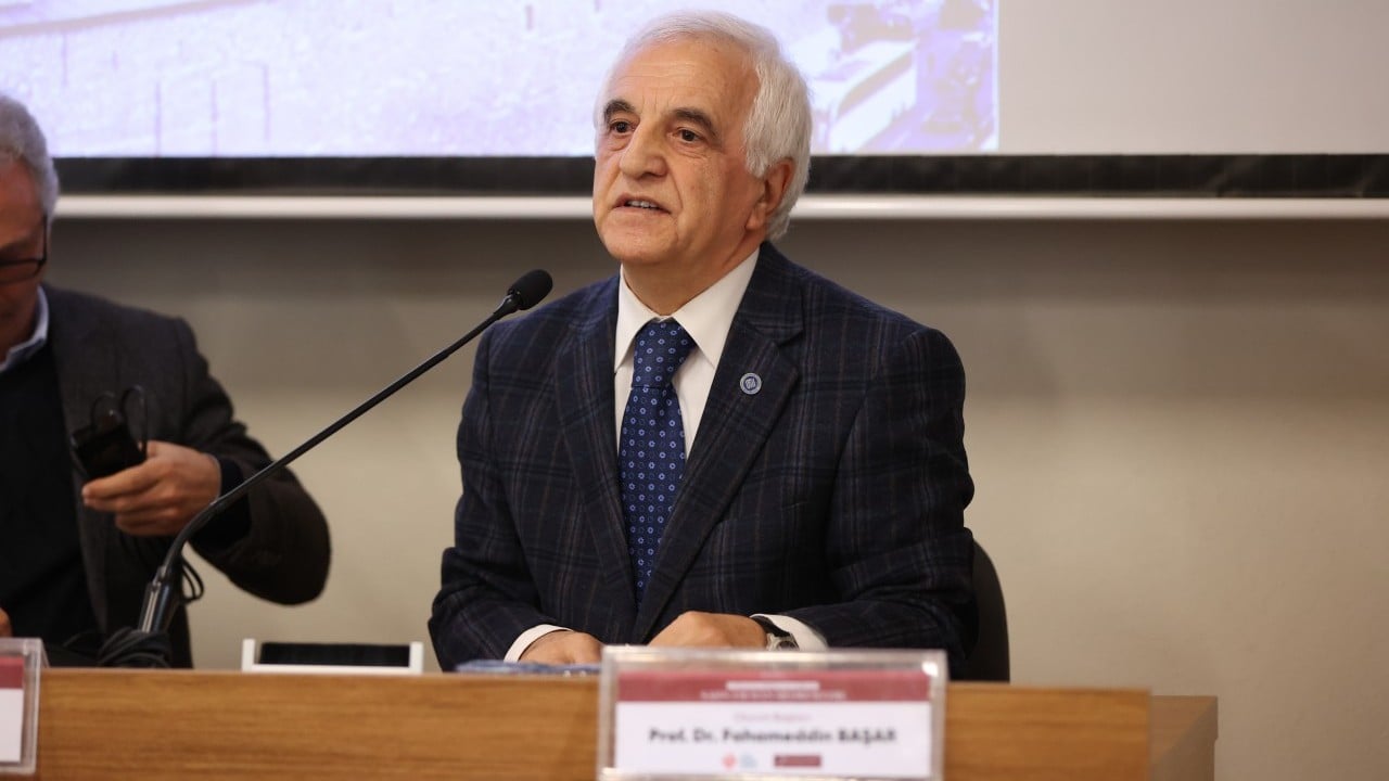 Foto - Ayasofya Medresesinde 'Fatih Sultan Mehmet Han Vakıfları ve Sahn-ı Seman Medreseleri' Paneli