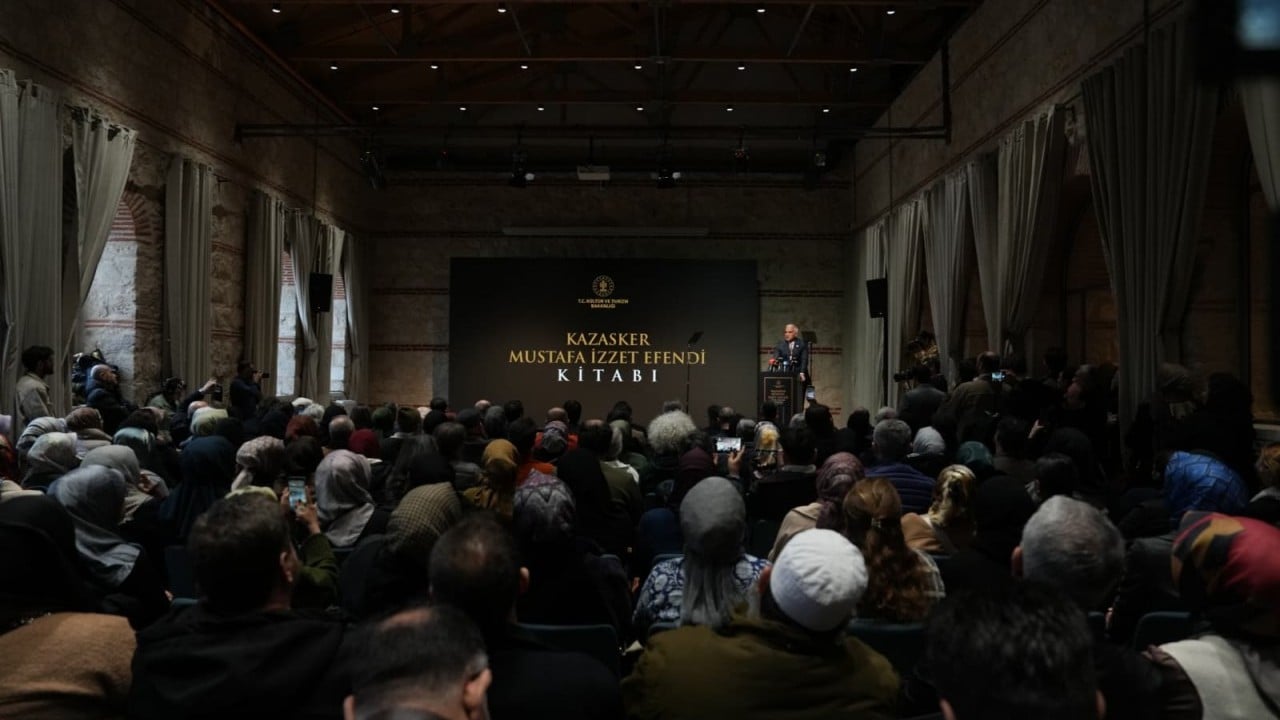 Foto - Ayasofya'nın hattatı 'Kazasker Mustafa İzzet Efendi'ye büyük vefa...