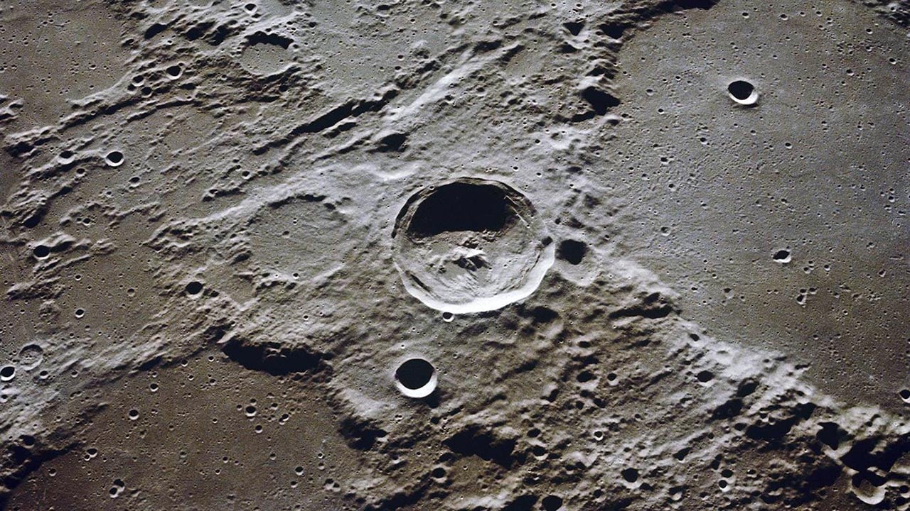 Foto - Ay'da ilginç keşif! Orada olmaması gerekiyordu