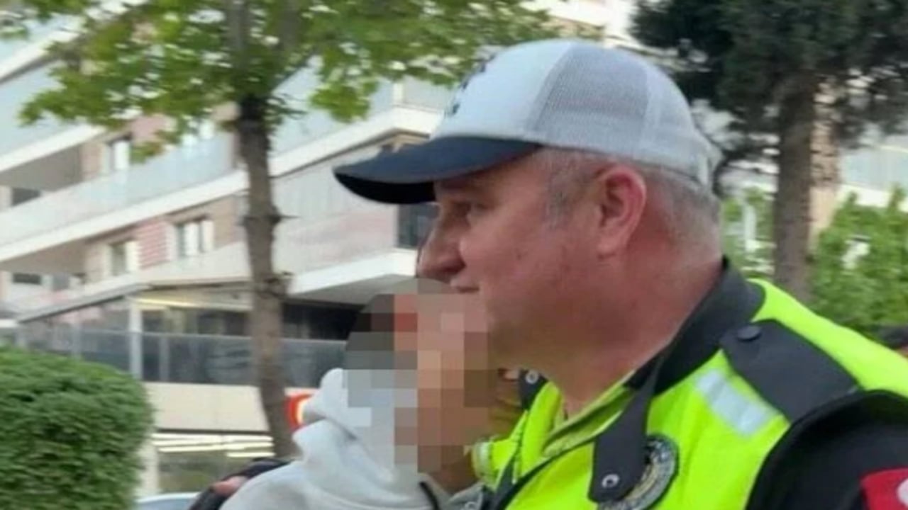 Foto - Aydın’da film gibi kovalamaca! 16 yaşındaki sürücü 400 bin TL’lik cezayı öğrenince polise sarılıp ağladı