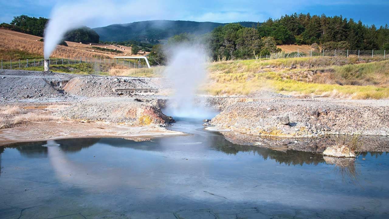 Foto - Aydın'ın altında şaşkına çeviren rezerv! Petrol gibi fışkıracak
