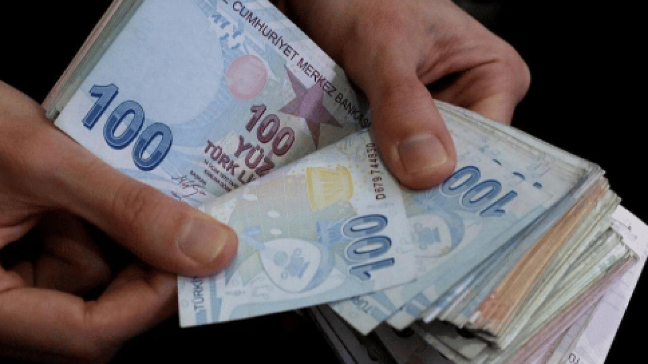 Foto - AYM’den gelecek karar maaşları ikiye katlayabilir: Memur emeklisine ‘ek ödeme’ umudu