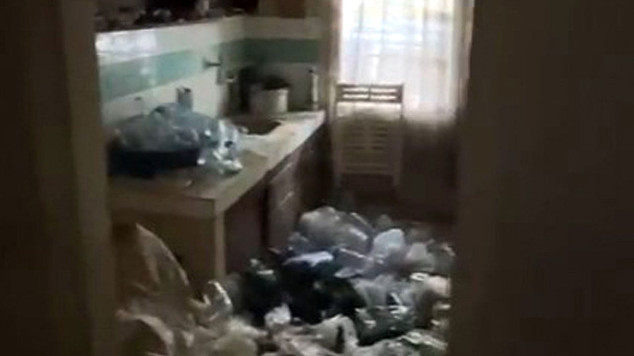 Foto - Aynı kabus geri döndü! 4 yıl sonra yine çöp eve döndü