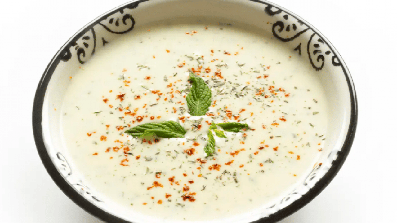 Foto - Ayrana 1 kaşık ekleyip tüketin: Bağırsakları motor gibi çalıştırıyor!