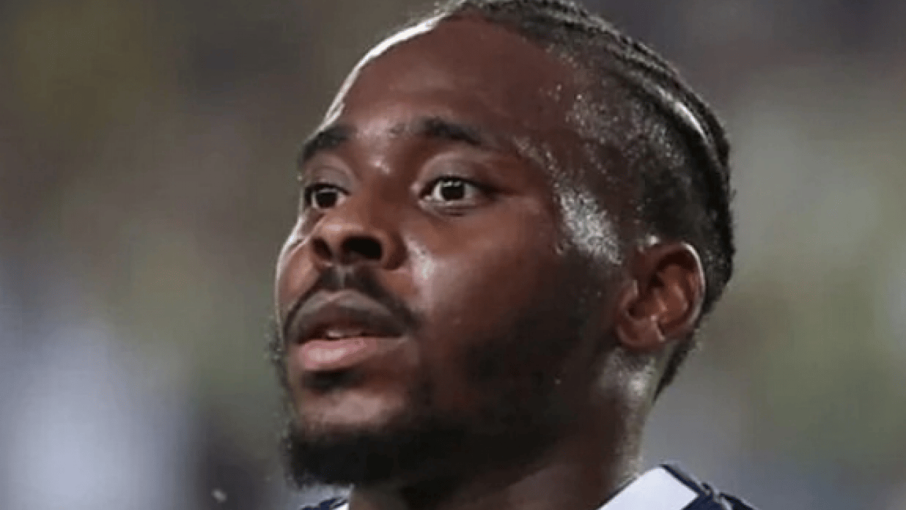 Foto - Az kalsın Türkiye'de kalıyordu... Osayi-Samuel hayatımda gördüğüm en kötü futbolcu!