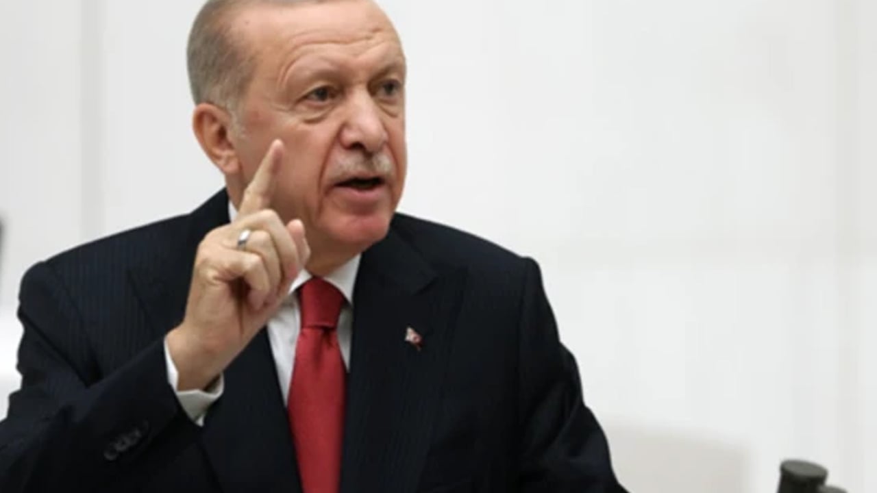 Foto - Azerbaycan-Gürcistan sınırında düşen askeri uçak ve 20 asker için Cumhurbaşkanı Erdoğan'dan önemli açıklamalar