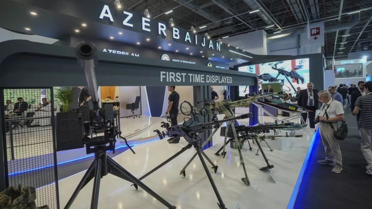 Foto - Azerbaycan Türk savunma sanayinden esinlenip bombayı patlattı