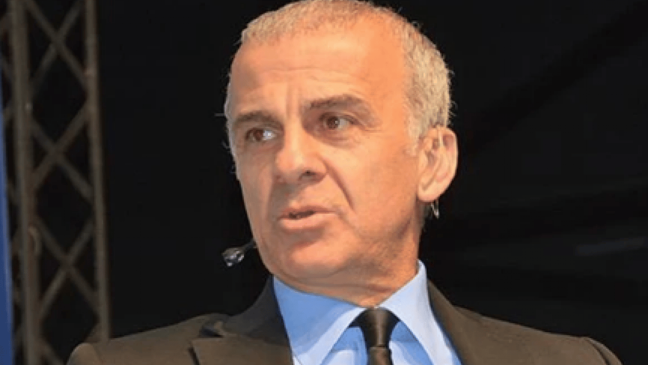 Foto - Aziz Yıldırım, Sakarya'da Fenerbahçe'nin yeni futbol aklını açıkladı...