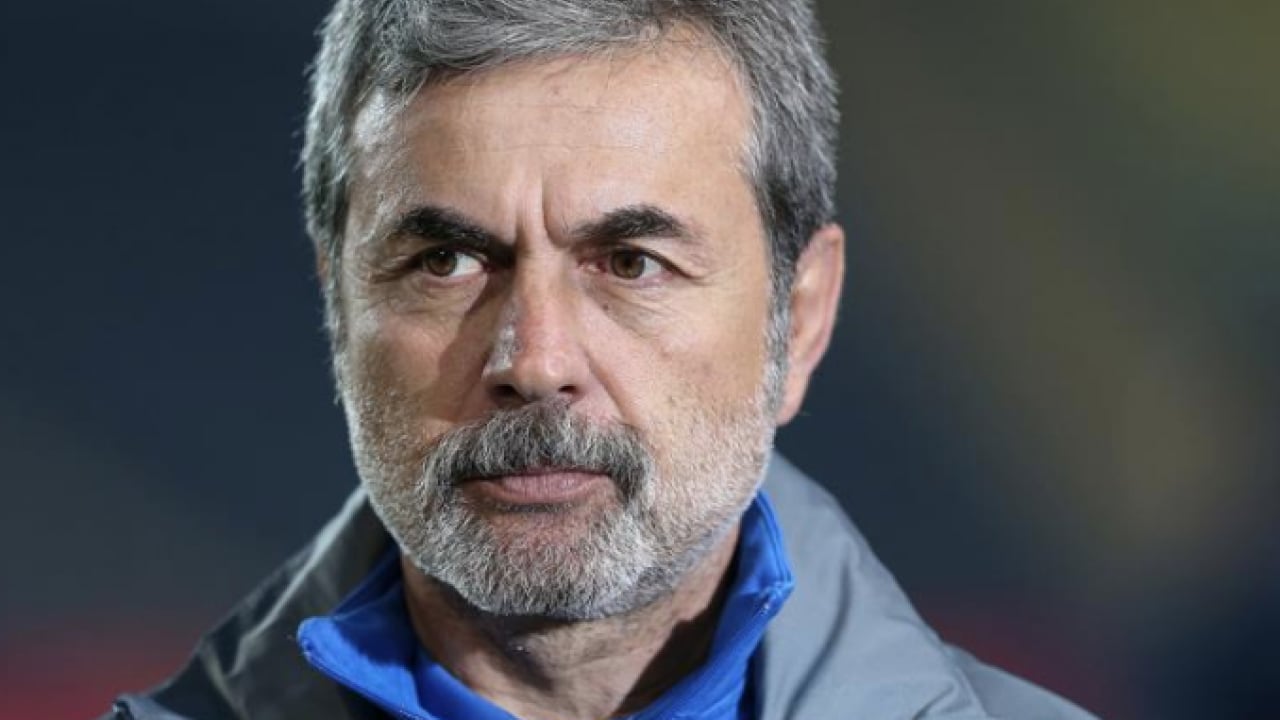 Foto - Aziz Yıldırım taraftarla tartıştı: Aykut Kocaman kavgası: O göndermedi, ben gönderdim!