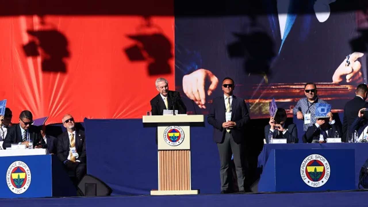 Foto - Aziz Yıldırım'ın Messi ve Ronaldo sözleri taraftarları ayağa kaldırdı