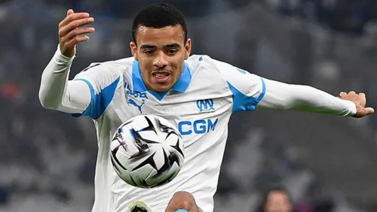 Foto - Baba geri adım atmıyor ve... Greenwood'u alacak uçak Marsilya'da: Dananın kuyruğu kopuyor