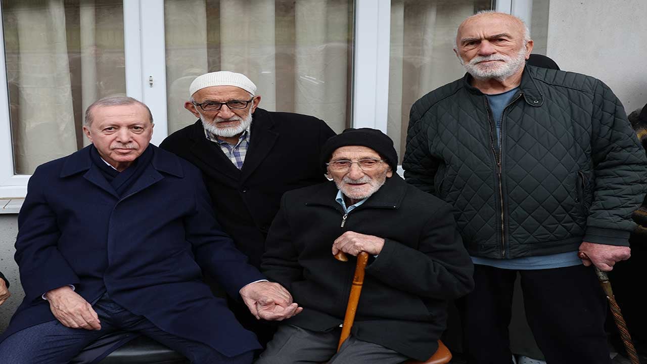 Foto - Baba ocağında bayram neşesi! Erdoğan Rize'den seslendi: Hemşehrilerimin bayramı mübarek olsun!