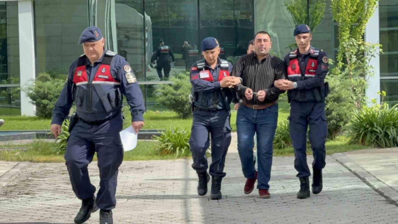 Foto - Babasını tam 8 kurşunla öldürdü, söyledikleri ağızları açık bıraktı