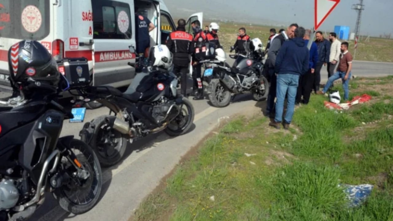 Foto - Kahramanmaraş'ta ehliyetsiz çocuk dehşet saçtı! İki polis ölümden döndü!