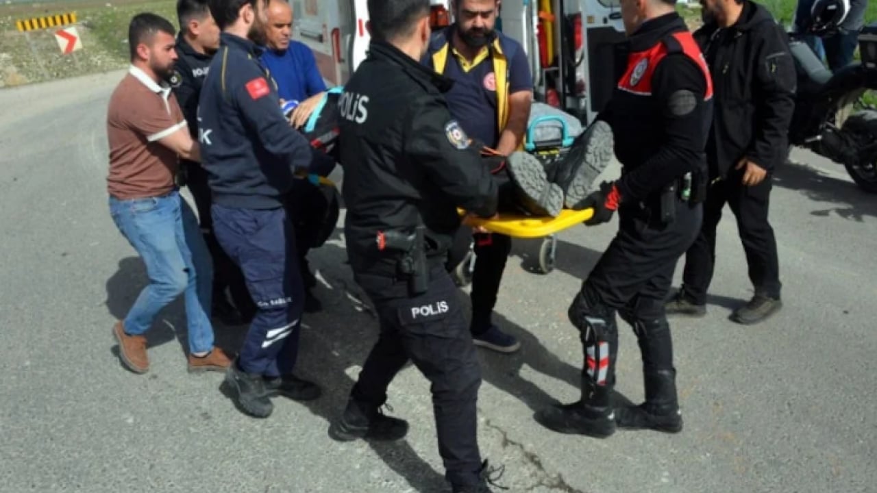 Foto - Kahramanmaraş'ta ehliyetsiz çocuk dehşet saçtı! İki polis ölümden döndü!