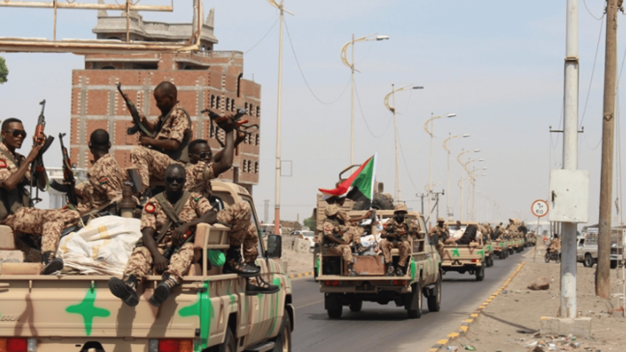 Foto - BAE ile Arabistan savaşın eşiğine gelmişti: Kendini feshettiğini açıkladı!