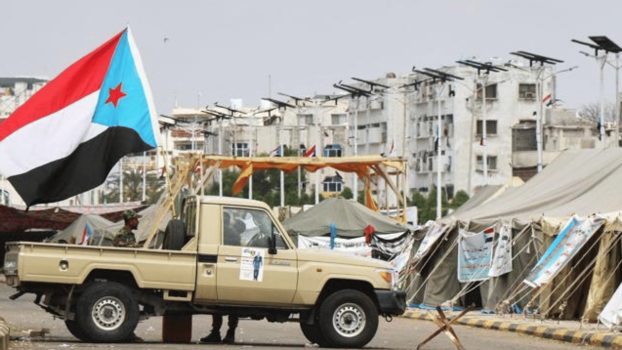 Foto - BAE ile Arabistan savaşın eşiğine gelmişti: Kendini feshettiğini açıkladı!